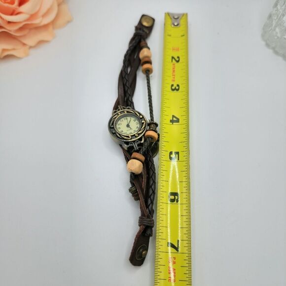 Boho braided leather feather charm wristwatch - Picture 8 of 9